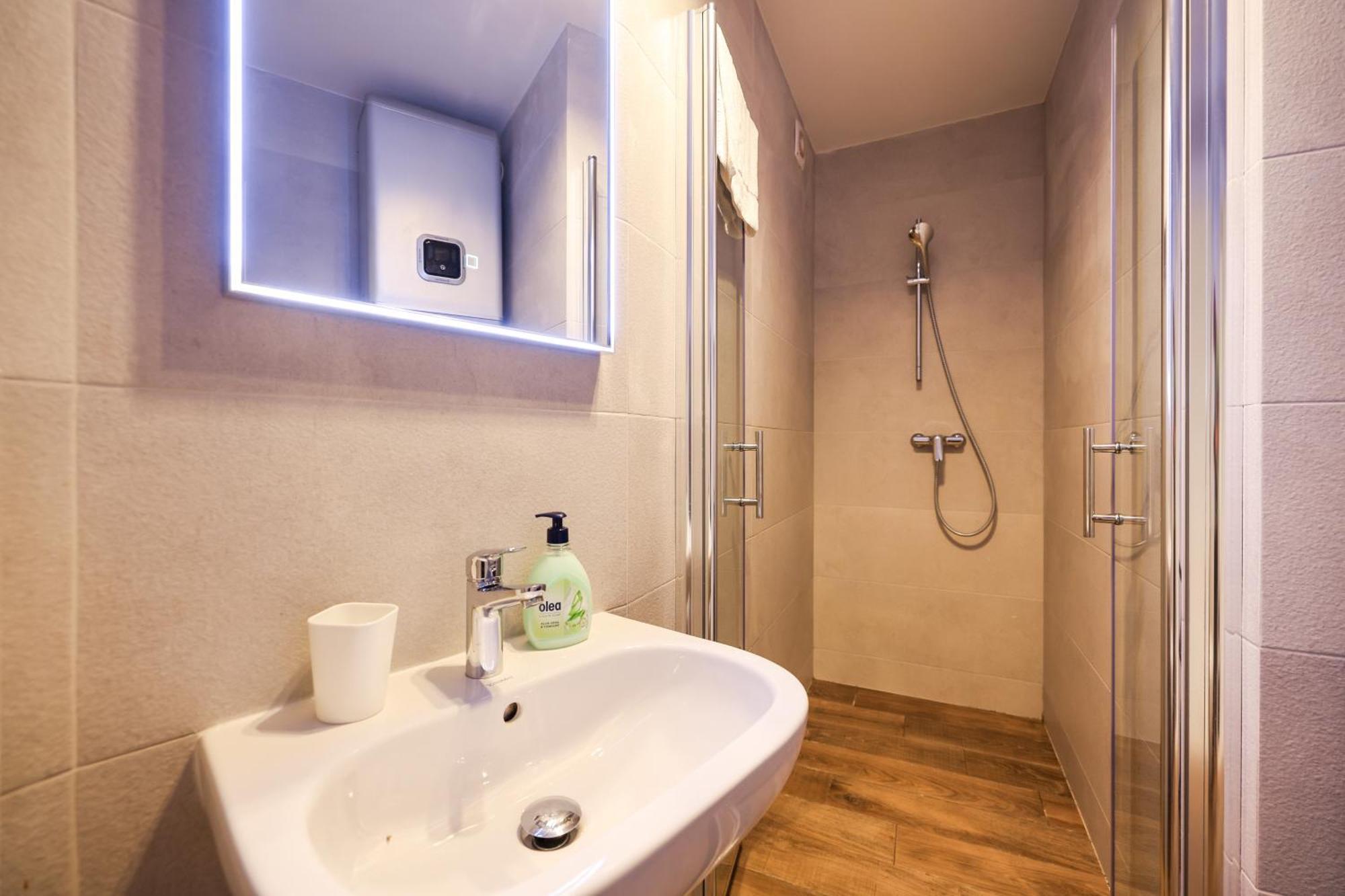 Hidden Apartments In The City Center Zadar Exterior photo