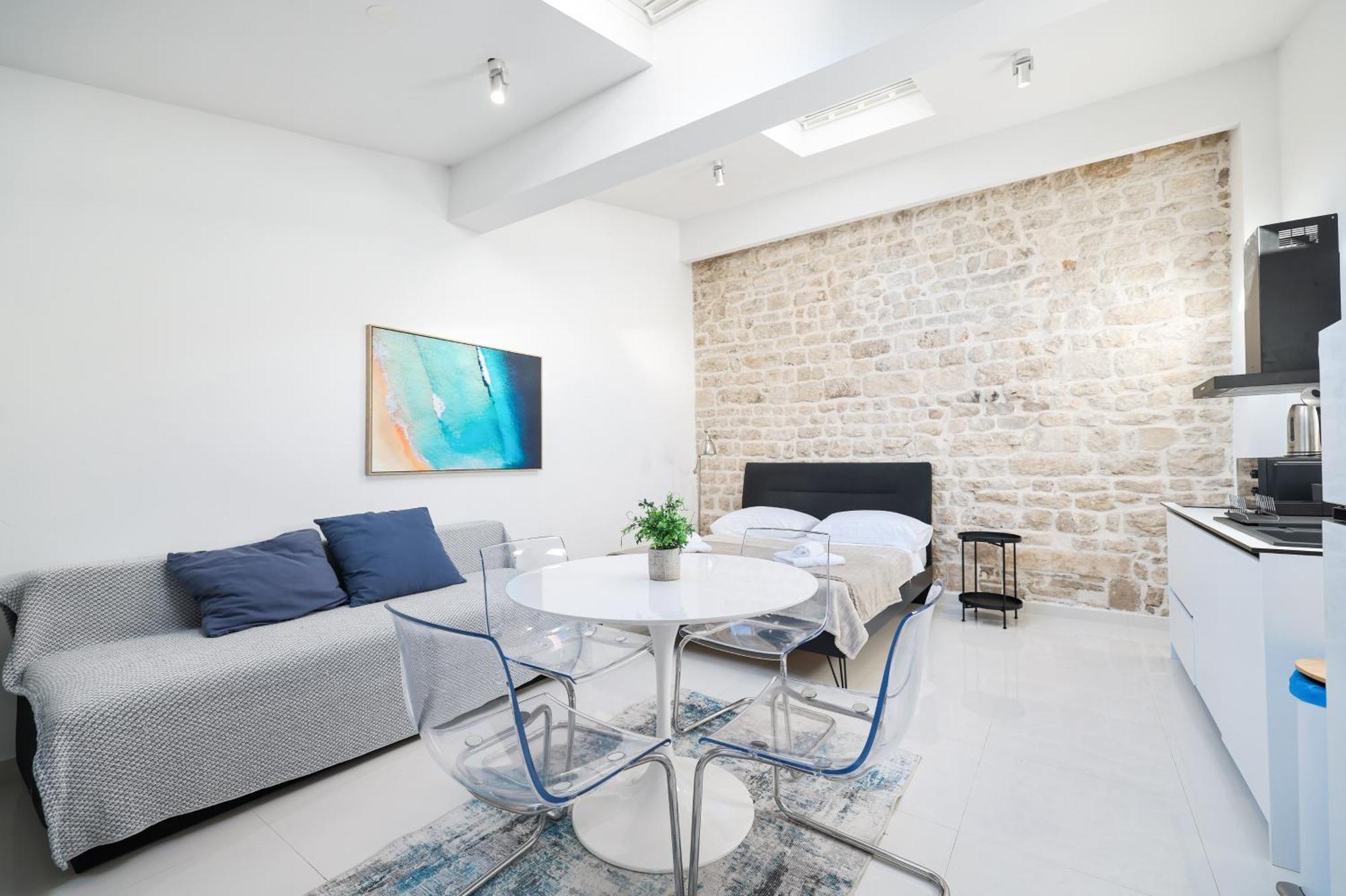Hidden Apartments In The City Center Zadar Exterior photo